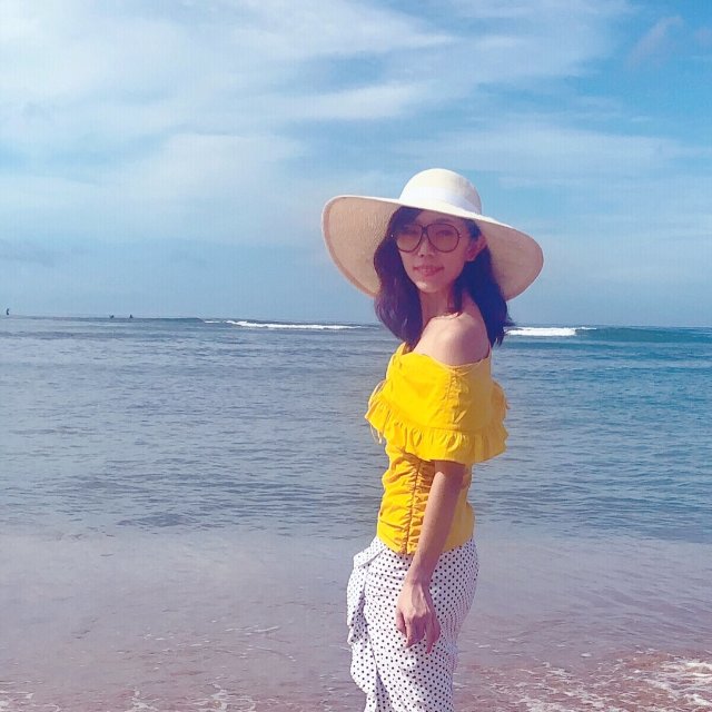 阳光夏威夷，海滩上过黑五