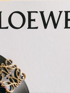 Loewe的皮带，复活节买到就赚到