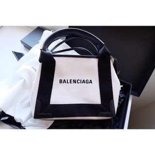 🇪🇸 Balenciaga | 时尚低调...