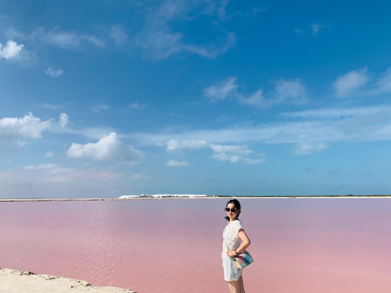 墨西哥粉红湖一日游...