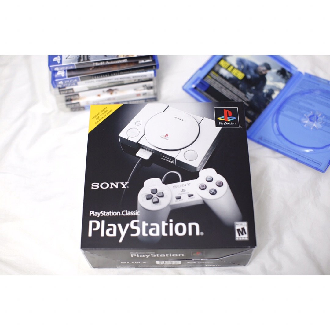 Sony PlayStation Cla...