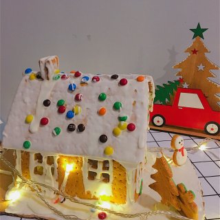 甜美的房子｜圣诞节必不可少的姜饼屋！...
