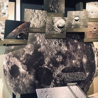 陨石坑与月球环形山相似