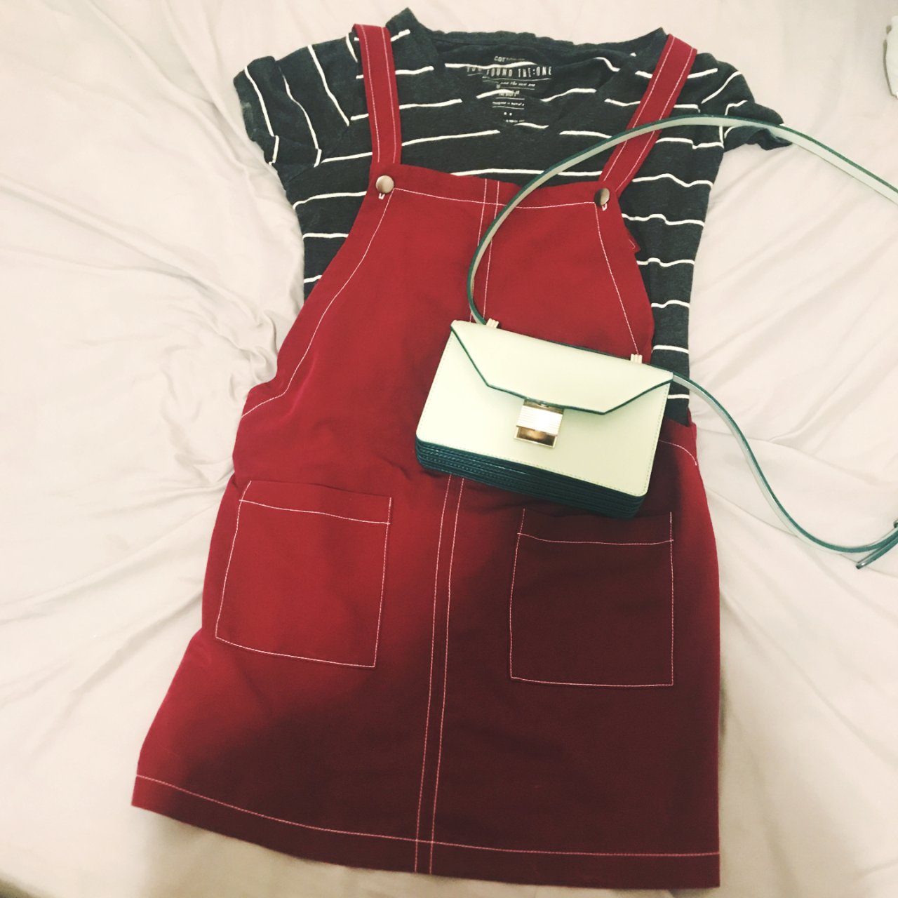 Cotton On,Forever21 Forever 21,Charles & Keith