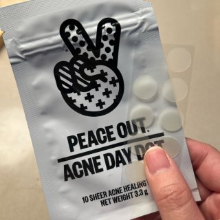 Peace Out 痘痘贴中的奢侈品...