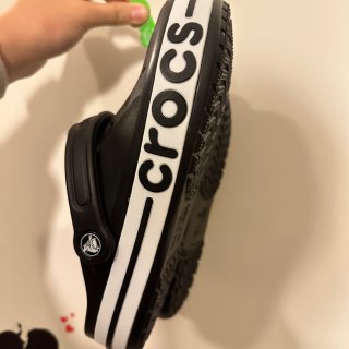 Crocs｜什么鞋各种场合都好穿 又个性...