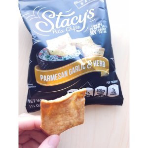 超香脆的Stacy’s pita chips口袋面包片