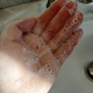  好物分享～Saturday Skin洗...