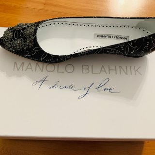 Manolo Blahnik 莫罗·伯拉尼克,买鞋不能停,五行缺鞋,鞋子