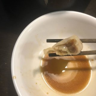 真味·猪肉鲜虾水饺➕邝记·甜豆浆...