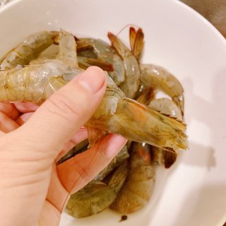 好吃易做的油焖大虾。...