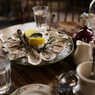 market oysters