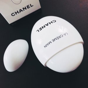 世纪难题：如何给Chanel手霜蛋🥚拍彩色照？