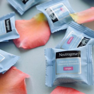 卸妆湿巾,每个独立包装,Neutrogena 露得清,Target 塔吉特百货