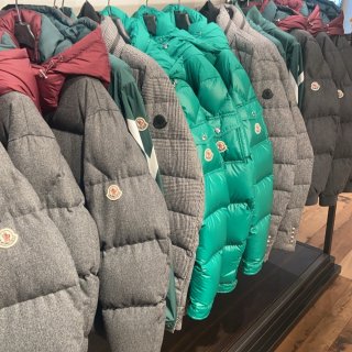 Moncler outlet很多货还额外...