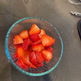 草莓不甜怎么办？做草莓酱吧！...