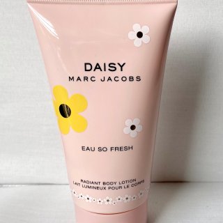 Marc Jacobs Daisy身体乳...