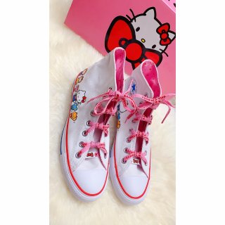 这双Hello Kitty帆布鞋也太可爱...