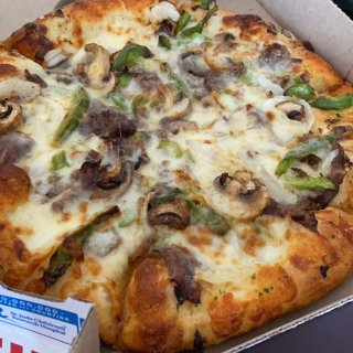 多米诺最爱的披萨...