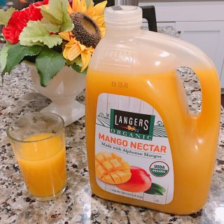超好喝的芒果汁🥭...