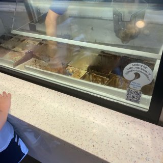 夏日调色盘🎨｜美国著名冰淇淋店Ben&J...
