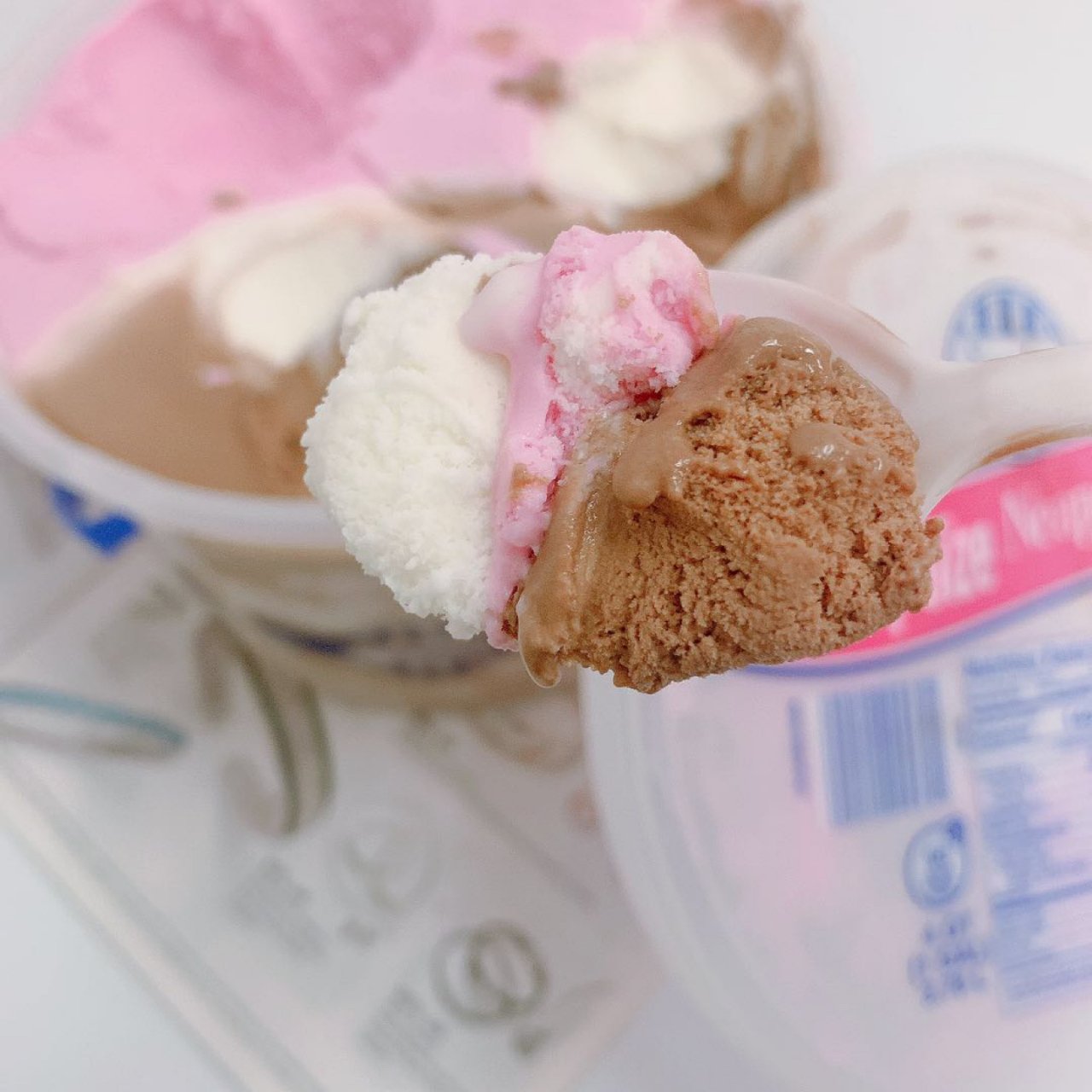 八月｜超级无敌好吃的三色冰淇淋...