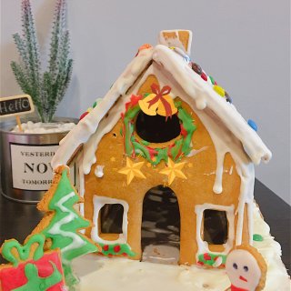 甜美的房子｜圣诞节必不可少的姜饼屋！...
