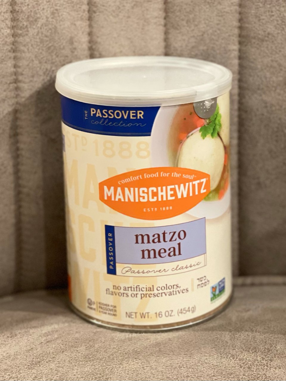 Manischewitz Matzo Meal, 16 oz Resealable Canister, (2 Pack - Total 2lbs) Kosher for Passover