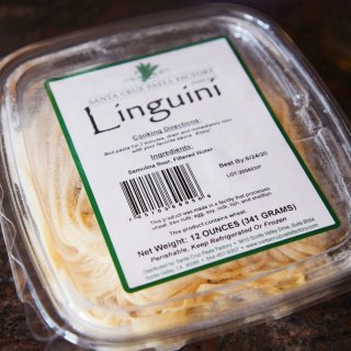 【新鲜Linguini意面做感人的意大利...
