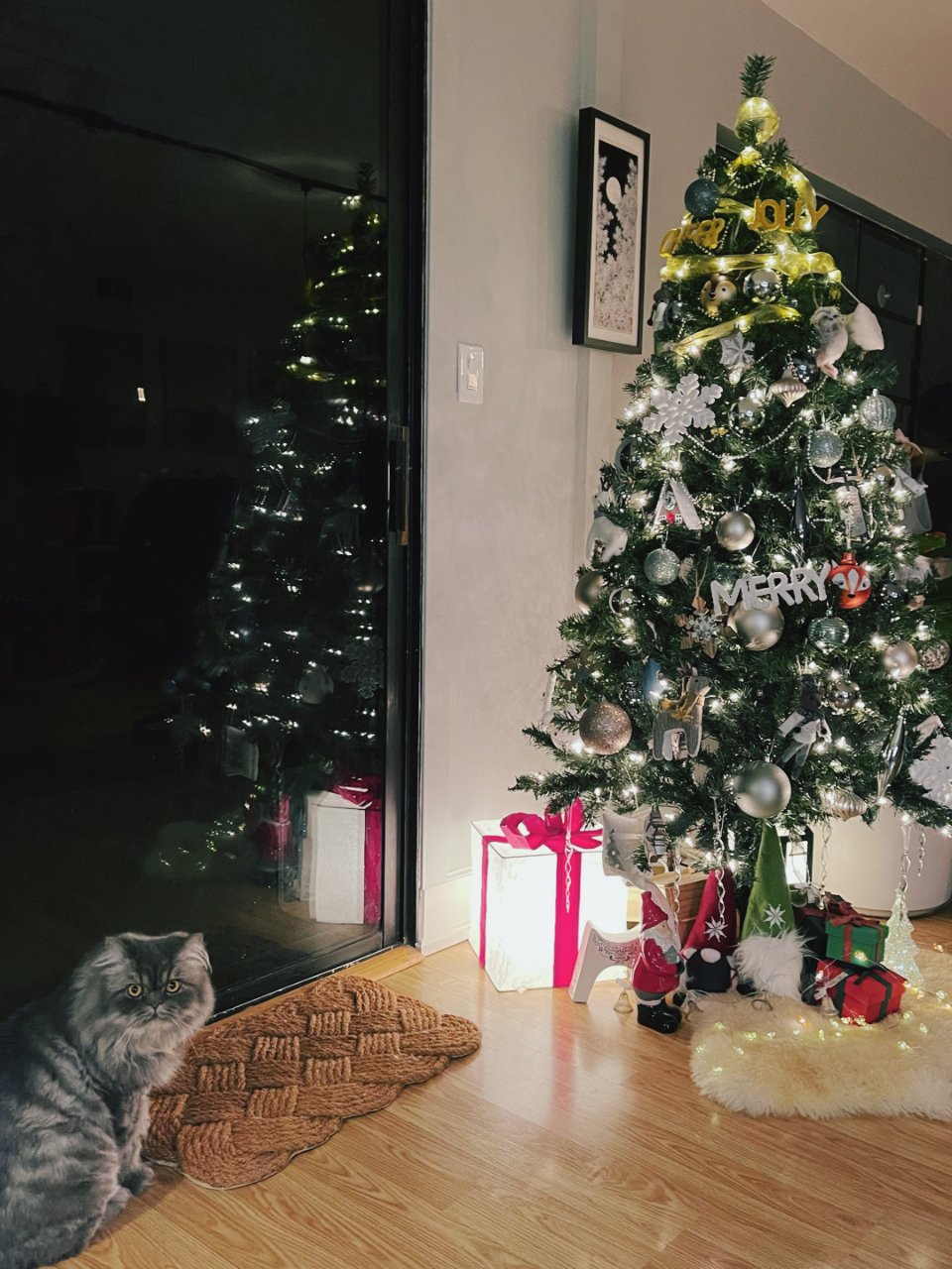 85pc Snowed In Cabin Christmas Ornament Kit - Wondershop塔吉特,6英尺挂灯圣诞树