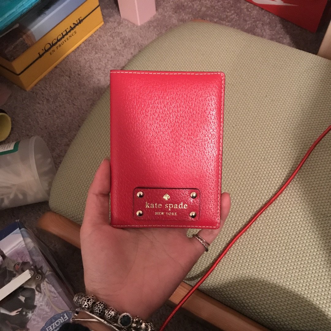 Kate Spade 凯特·丝蓓