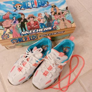 Sketchers X One Piece聯名款運動鞋