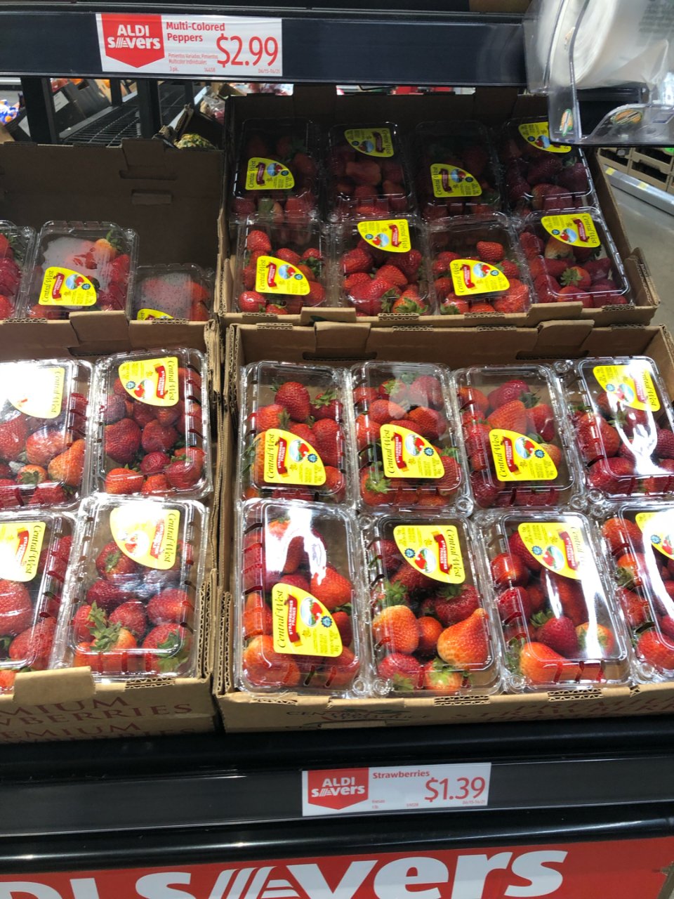 Aldi 的strawberry $1....
