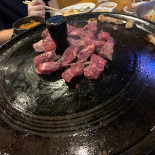Meat Me BBQ 韩国烧烤...