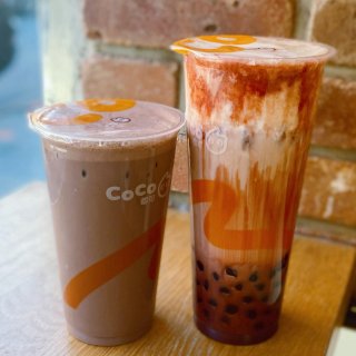 Coco｜草莓巧克力奶茶 & 巧克力...