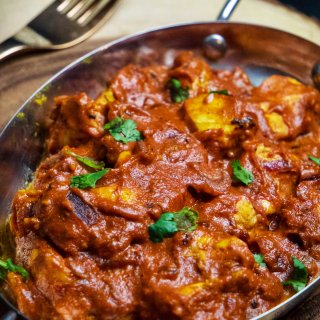 在家就能轻松做出媲美印度餐厅的鸡肉咖喱...