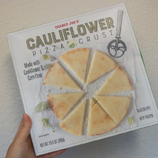 cauliflower pizza crust,Trader Joe's 缺德舅