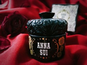【微众测】Anna Sui 黑色蔷薇的诱惑