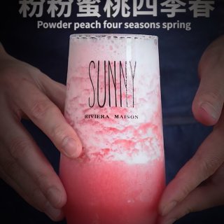 ✨夏日必备 | 粉粉的水蜜桃饮品✨...