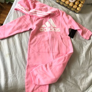 Adidas 好折扣 