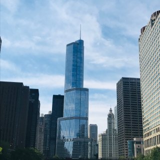 Chicago trump building