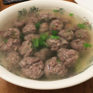 beefball soup 牛肉丸子芹菜...
