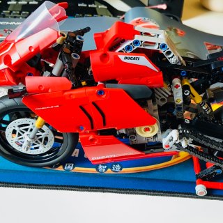Lego机械组｜红色摩托晒货...