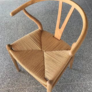 舒服的木椅子