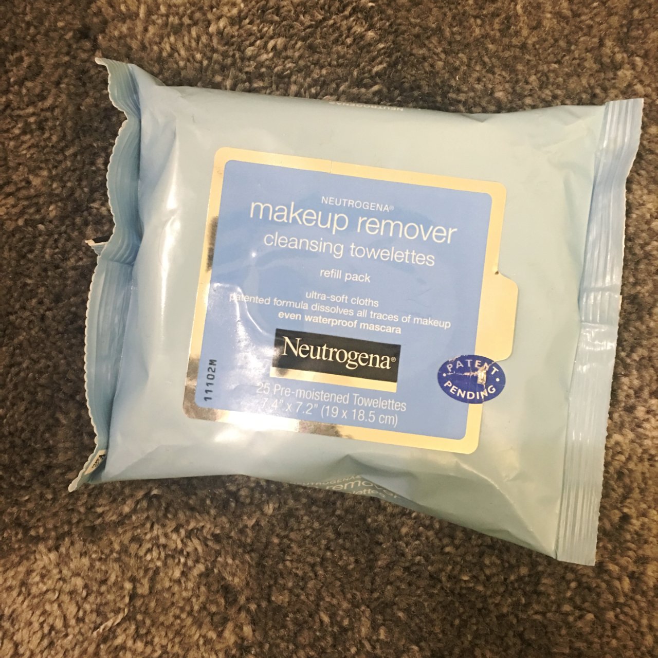 Neutrogena 露得清,卸妆很重要