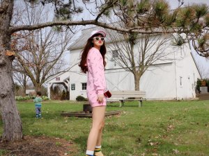 粉粉嫩春季穿搭———Adidas三叶草卫衣帽衫