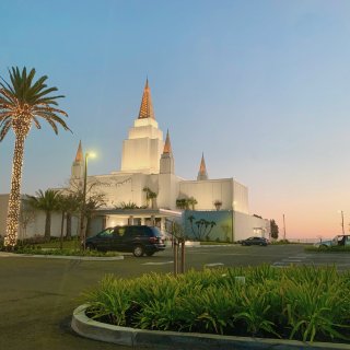 Oakland California Temple