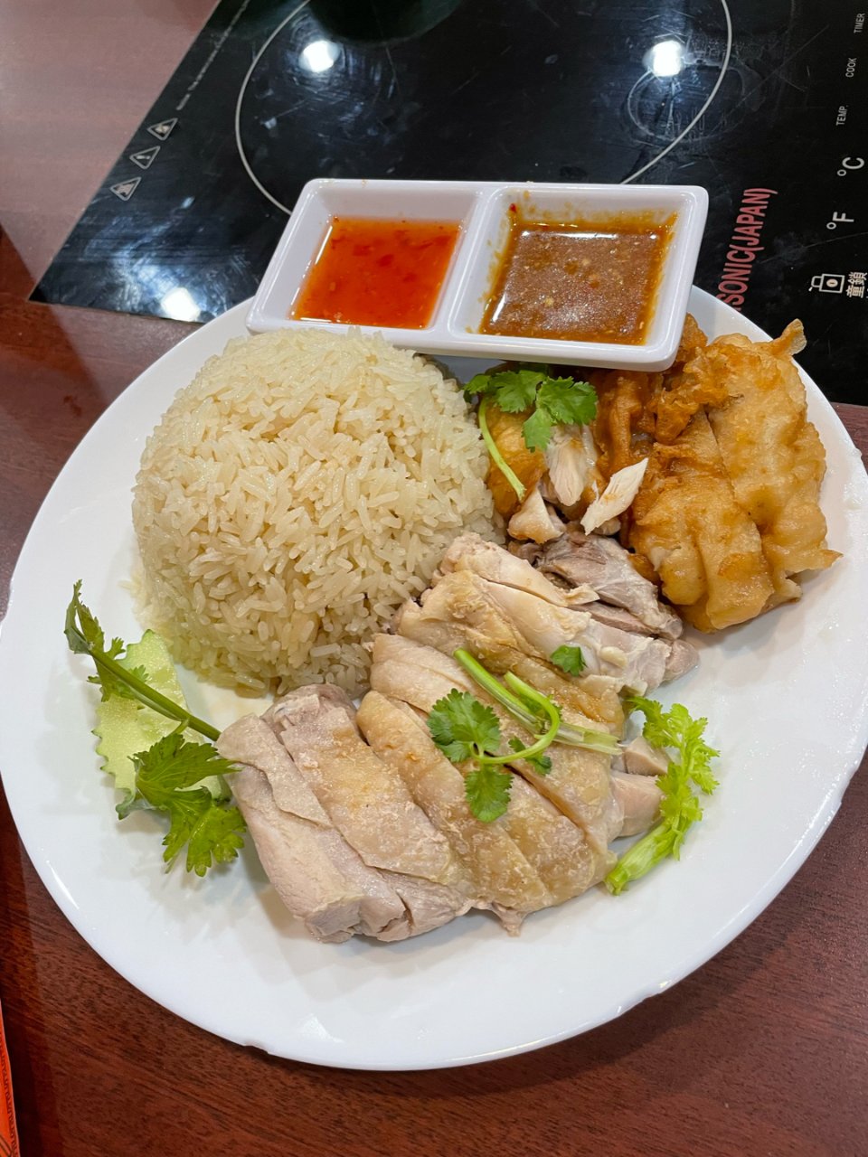 Betong Hainan Chicken | Order Online | Flushing, NY 11354 | Asian Fusion