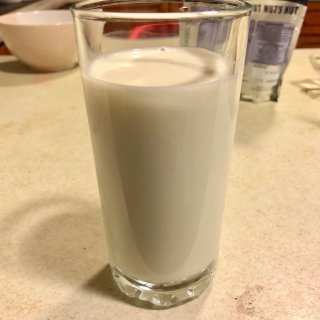健康饮食｜营养全面的全脂牛奶选哪种...