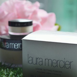 Laura Mercier,定妆粉